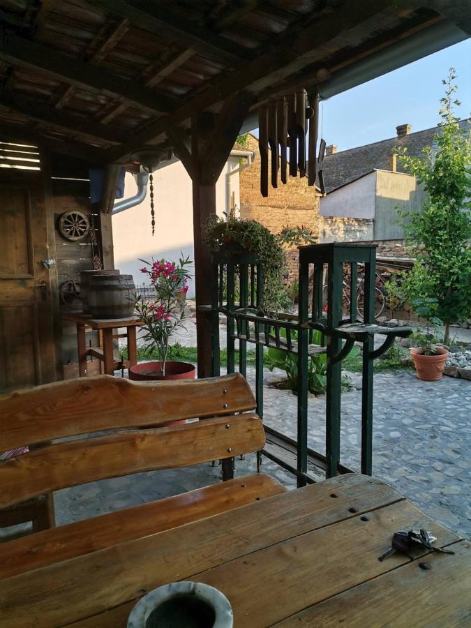 Somborski Salas - Strogi Centar Exterior foto